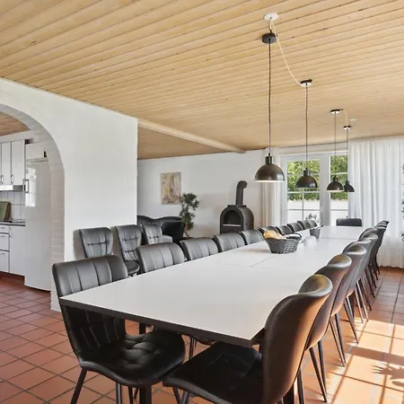 11 Bedroom Stunning In Feriehus *